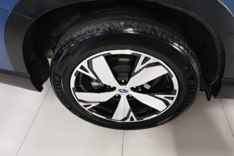Used Subaru Forester 2019 2.0i Smart Engine Flagship Edition EyeSight Exterior 5
