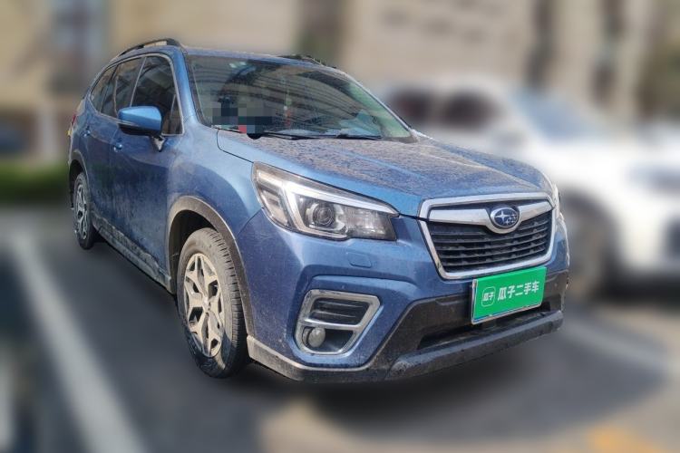 Used Subaru Forester 2019 2.0i Luxury Edition EyeSight Front Right 45 Deg