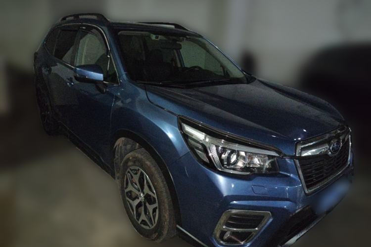 Used Subaru Forester 2019 2.0i Luxury Edition EyeSight Front Right 45 Deg