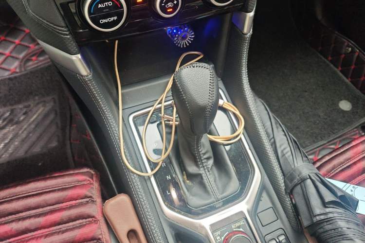 Used Subaru Forester 2019 2.0i Luxury Edition EyeSight Gear Lever