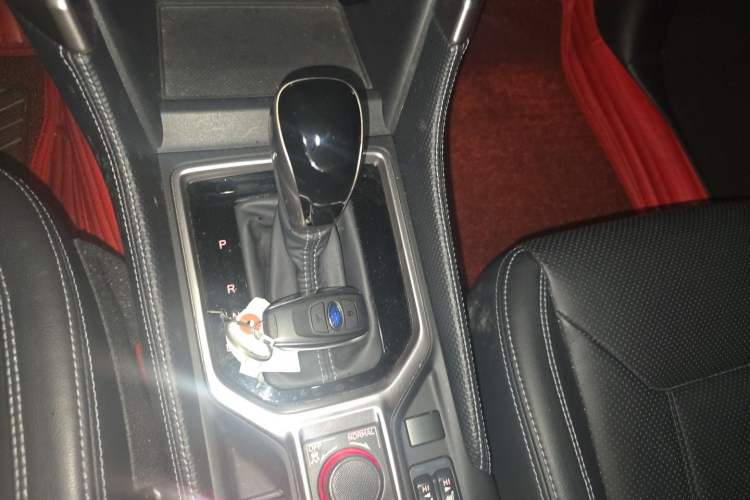 Used Subaru Forester 2019 2.0i Luxury Edition Gear Lever