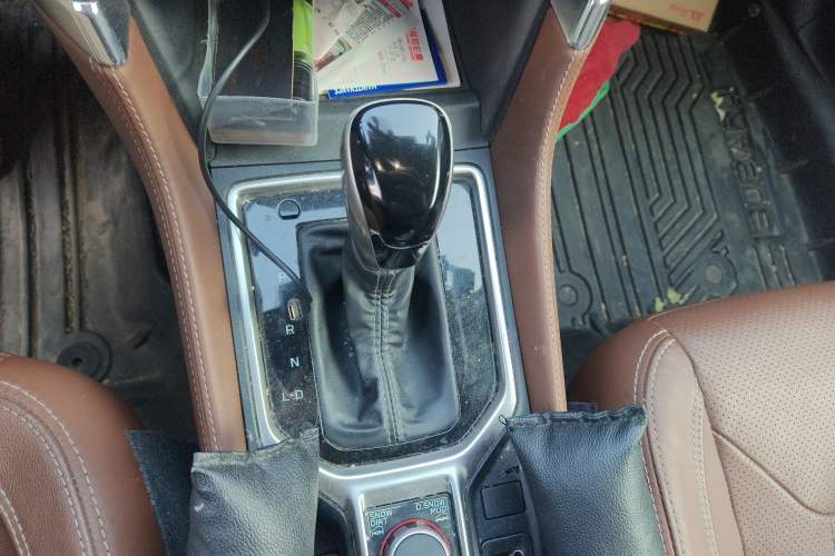 Used Subaru Forester 2019 2.0i e-Boxer Sport Edition EyeSight Gear Lever