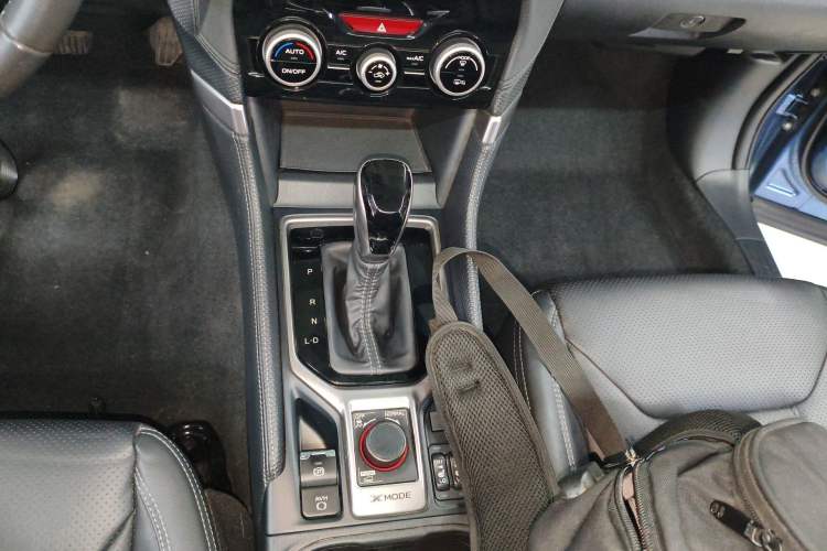 Used Subaru Forester 2019 2.0i Luxury Edition EyeSight Gear Lever