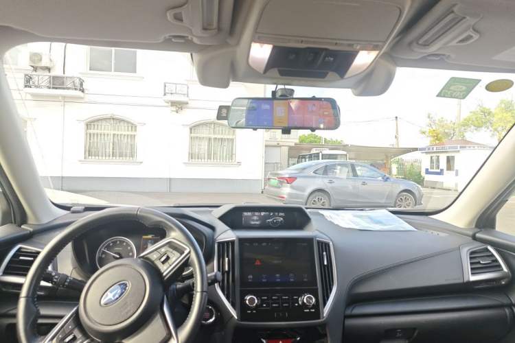Used Subaru Forester 2019 2.0i Luxury Edition EyeSight Headliner