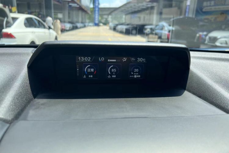 Used Subaru Forester 2019 2.0i Luxury Edition EyeSight Interior 3