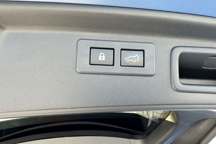 Used Subaru Forester 2019 2.0i Smart Engine Flagship Edition Interior 4