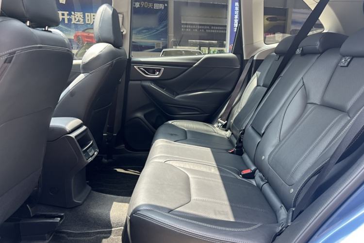 Used Subaru Forester 2019 2.0i Luxury Edition EyeSight Interior 7