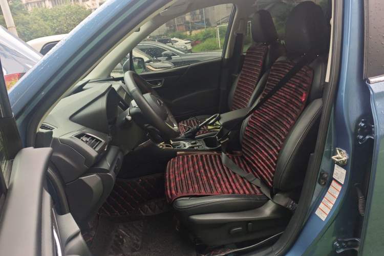 Used Subaru Forester 2019 2.0i Luxury Edition EyeSight Left Front Seat