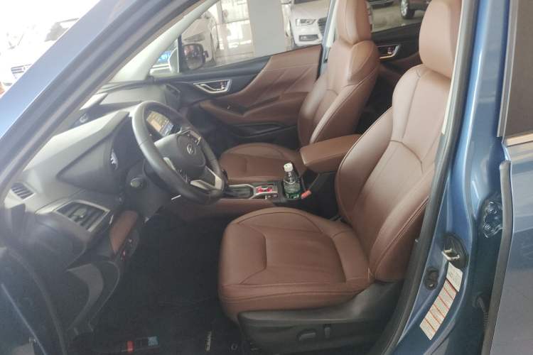 Used Subaru Forester 2019 2.0i e-Boxer Sport Edition EyeSight Left Front Seat