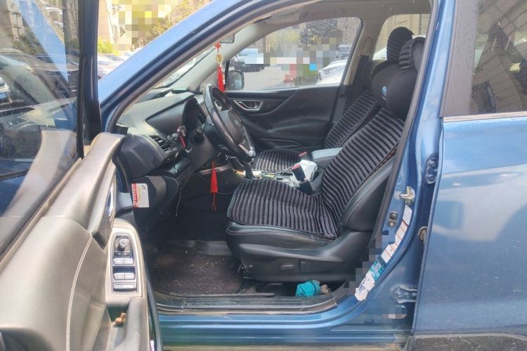 Used Subaru Forester 2019 2.0i Luxury Edition EyeSight Left Front Seat