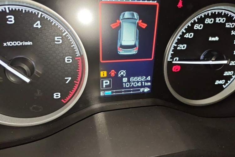 Used Subaru Forester 2019 2.0i Luxury Edition EyeSight Odometer Close Up