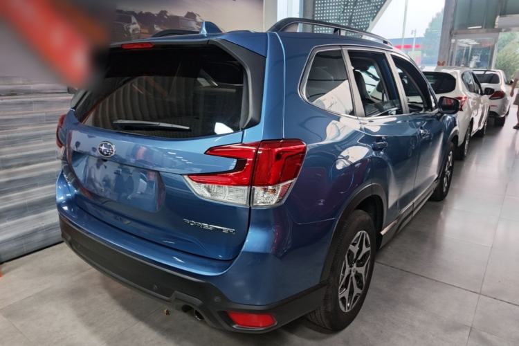 Used Subaru Forester 2019 2.0i Luxury Edition EyeSight Rear Right 45 Deg