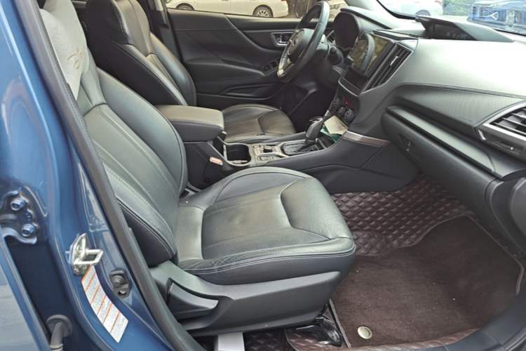 Used Subaru Forester 2019 2.0i Luxury Edition Right Front Seat
