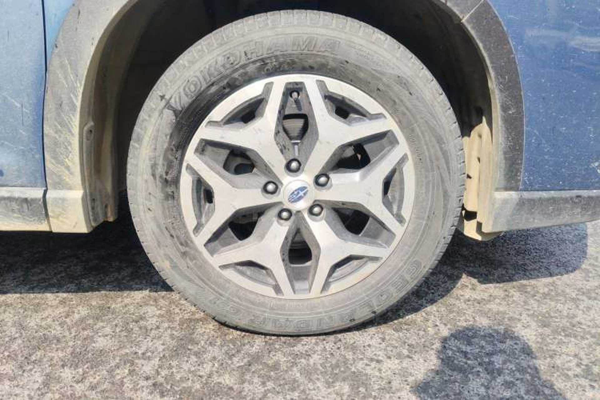Used Subaru Forester 2019 2.0i Luxury Edition EyeSight Right Front Wheel Hub