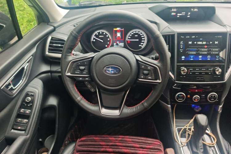 Used Subaru Forester 2019 2.0i Luxury Edition EyeSight Steering Wheel
