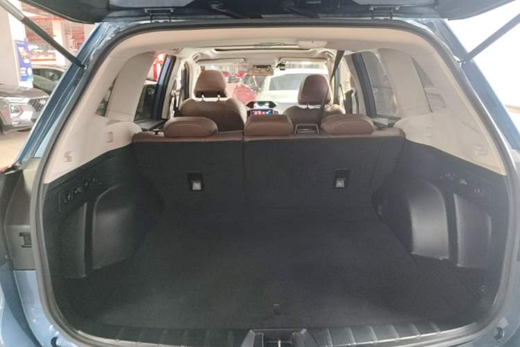 Used Subaru Forester 2019 2.0i Smart Engine Sport Edition Trunk