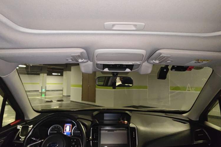 Used Subaru Forester 2019 2.0i Luxury Edition EyeSight Headliner