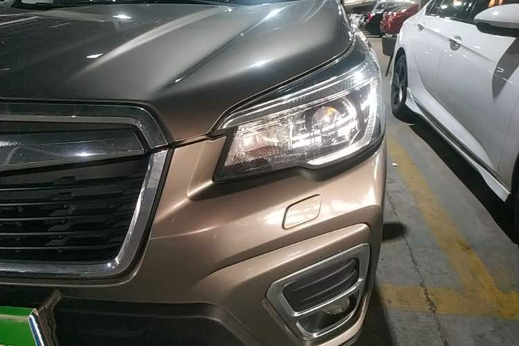 Used Subaru Forester 2019 2.0i Luxury Edition EyeSight Left Front Headlight