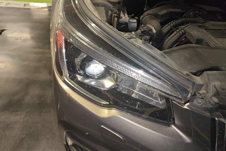 Used Subaru Forester 2019 2.0i Luxury Edition EyeSight Right Front Headlight