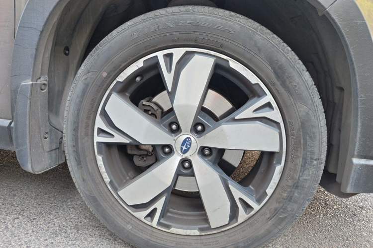 Used Subaru Forester 2019 2.0i e-Boxer Sport Edition EyeSight Right Front Wheel Hub