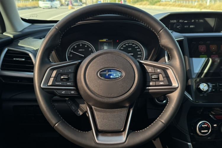 Used Subaru Forester 2019 2.0i Luxury Edition EyeSight Steering Wheel
