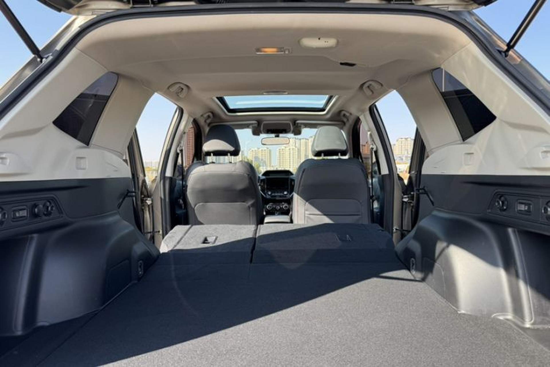 Used Subaru Forester 2019 2.0i Luxury Edition EyeSight Trunk