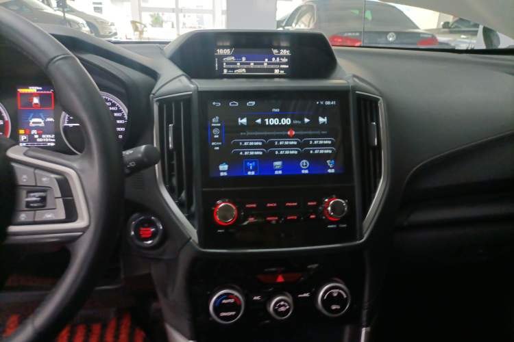 Used Subaru Forester 2019 2.0i Luxury Edition EyeSight Audio And AC Panel