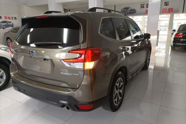 Used Subaru Forester 2019 2.0i Luxury Edition EyeSight Exterior 5