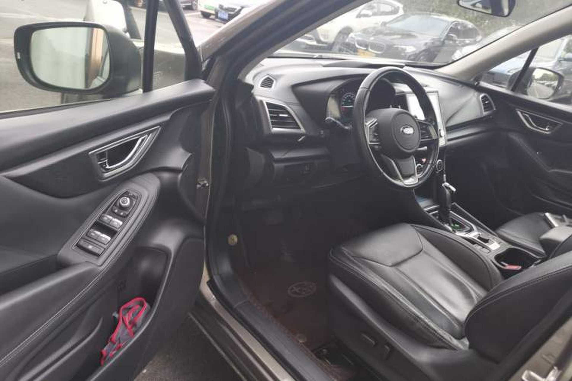 Used Subaru Forester 2019 2.0i Luxury Edition EyeSight Interior 3