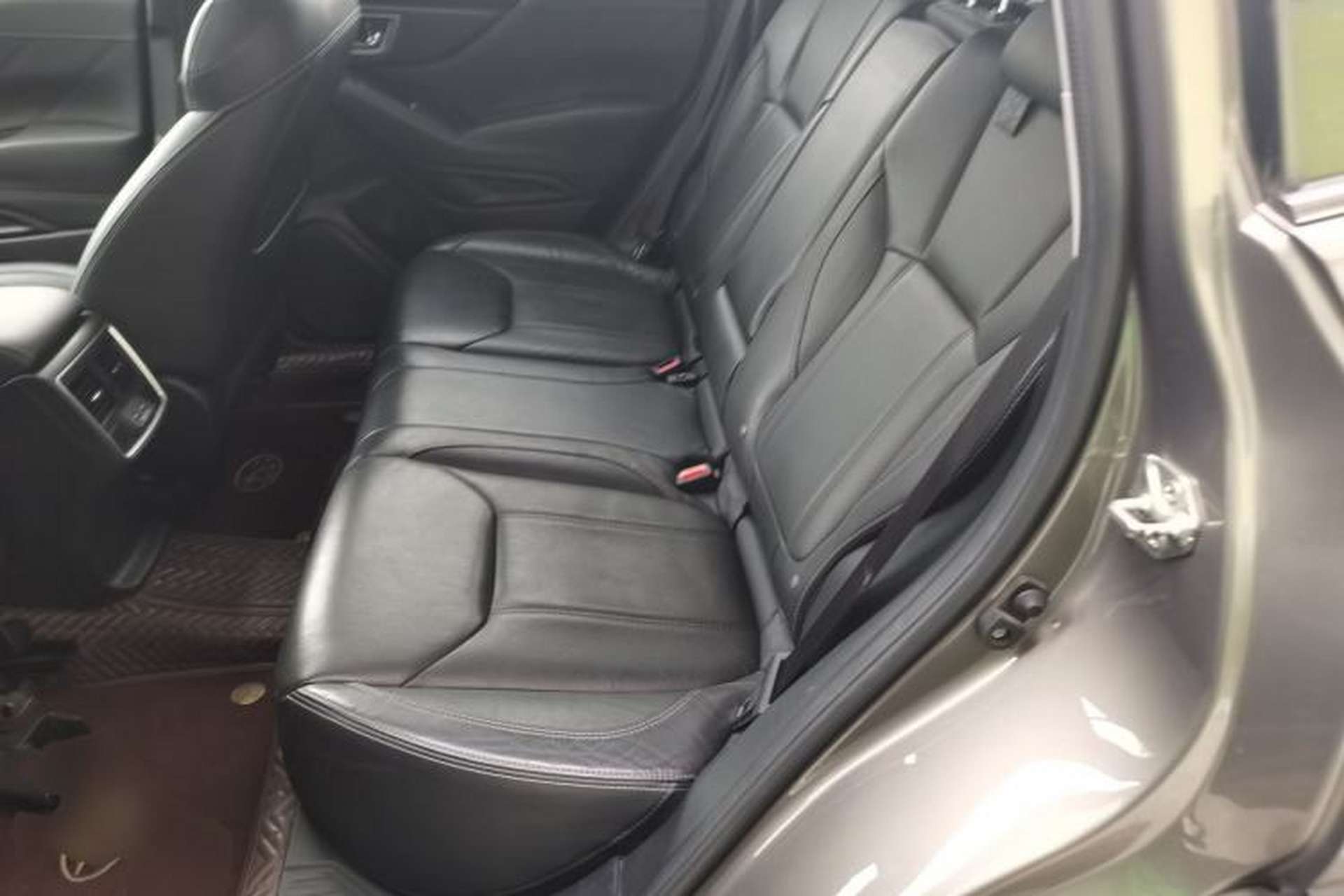 Used Subaru Forester 2019 2.0i Luxury Edition EyeSight Interior 4