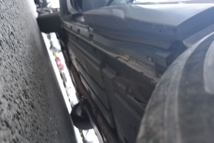 Used Subaru Forester 2019 2.0i Luxury Edition EyeSight Left Side Sill