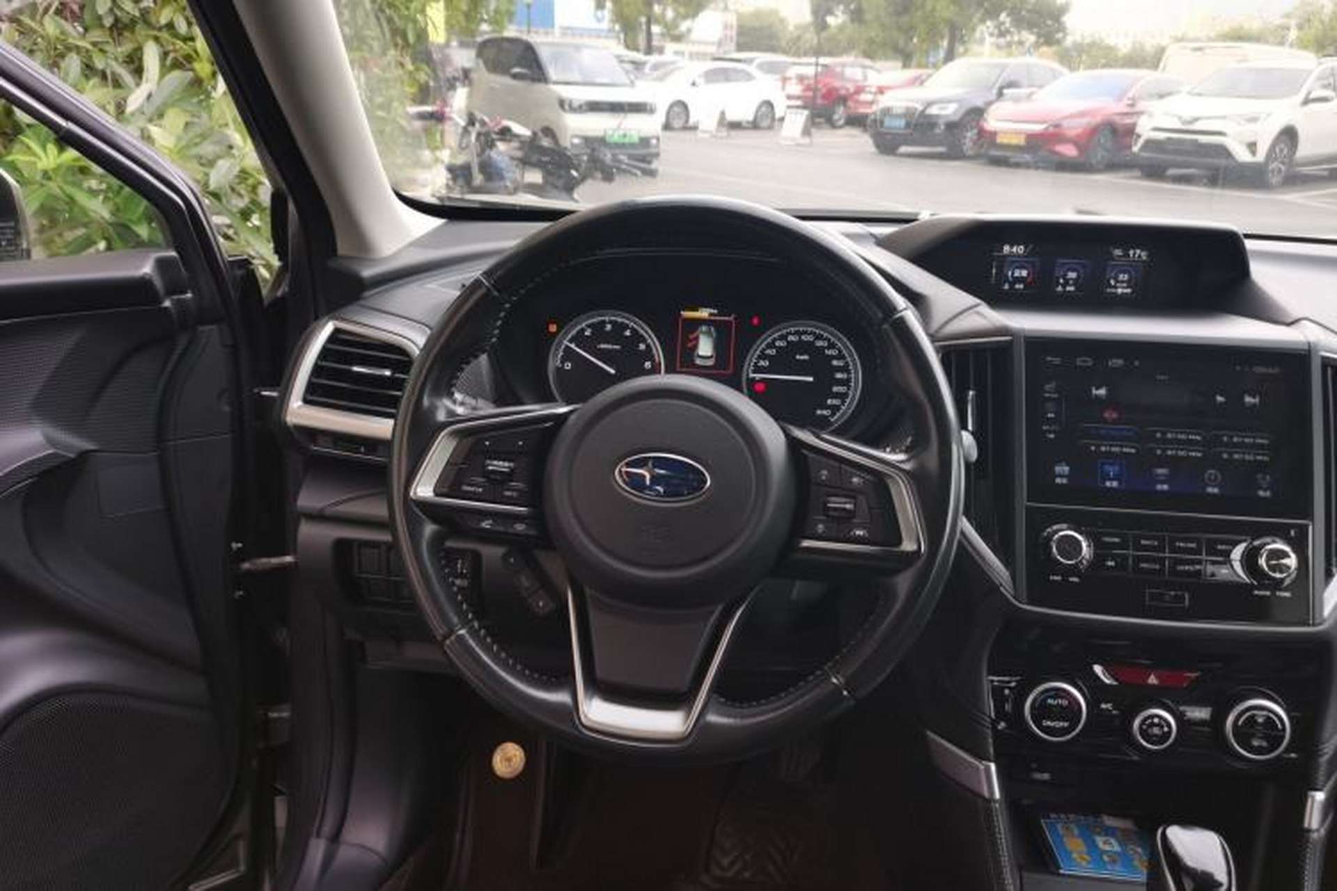 Used Subaru Forester 2019 2.0i Luxury Edition EyeSight Steering Wheel