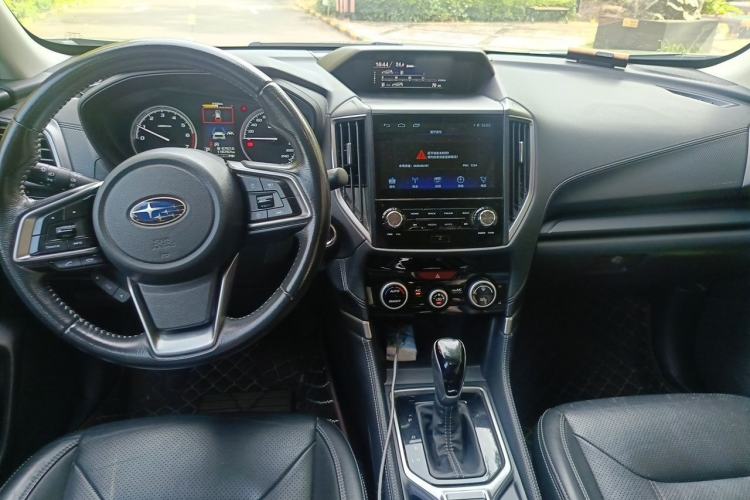 Used Subaru Forester 2019 2.0i Luxury Edition EyeSight Center Console