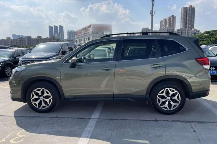 Used Subaru Forester 2019 2.0i Luxury Edition EyeSight Exterior 3