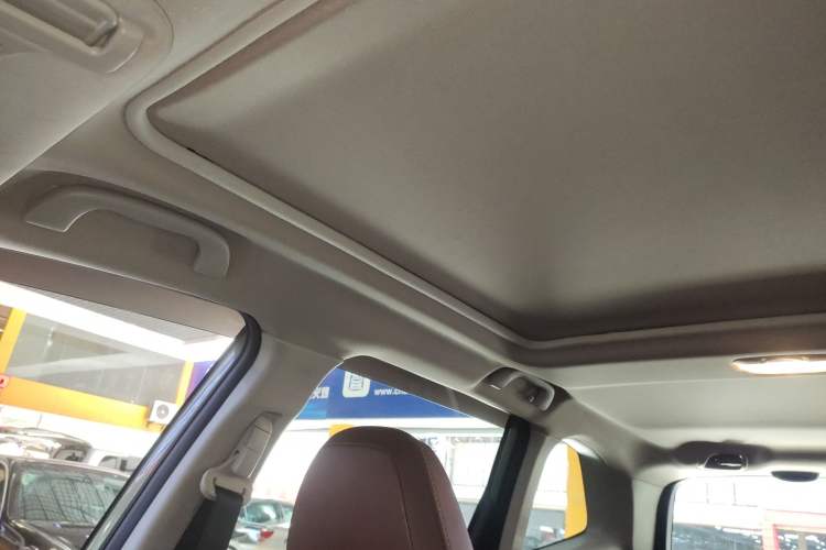 Used Subaru Forester 2019 2.0i e-Boxer Sport Edition EyeSight Headliner