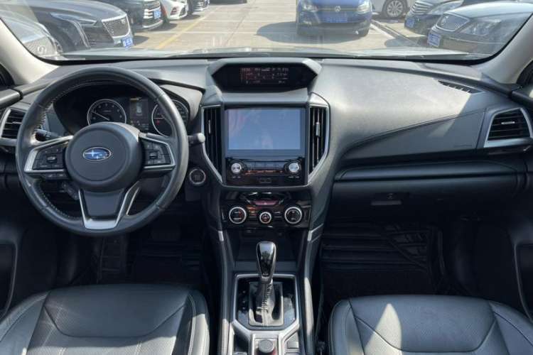 Used Subaru Forester 2019 2.0i Luxury Edition EyeSight Interior 1