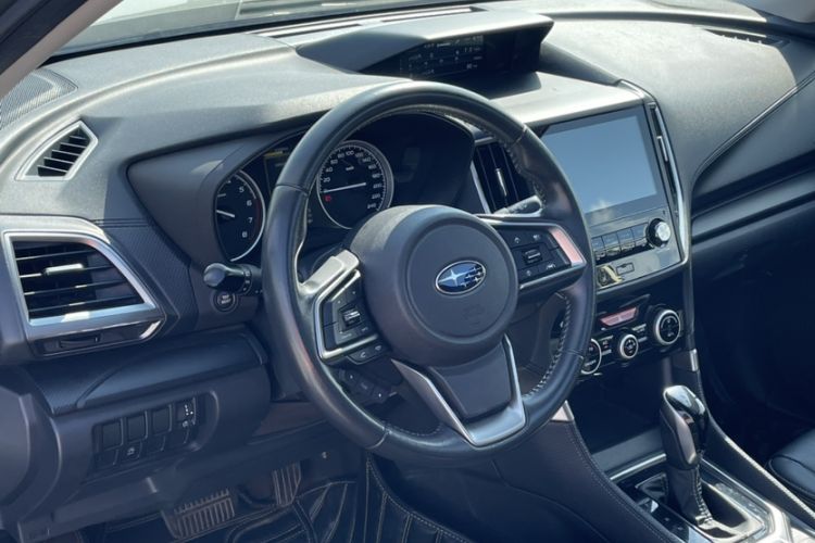 Used Subaru Forester 2019 2.0i Luxury Edition EyeSight Interior 2