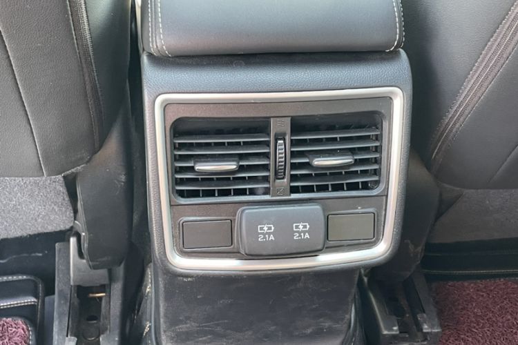Used Subaru Forester 2019 2.0i Luxury Edition EyeSight Interior 8