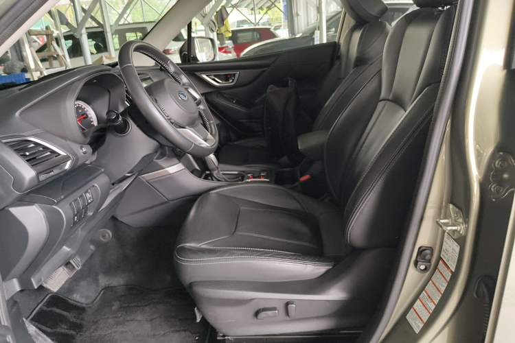 Used Subaru Forester 2019 2.0i Luxury Edition Left Front Seat