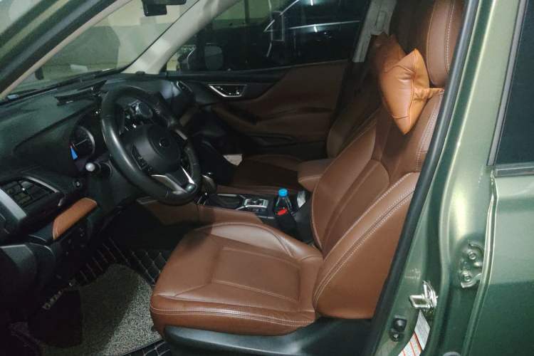 Used Subaru Forester 2019 2.0i Smart Engine Sport Edition Left Front Seat