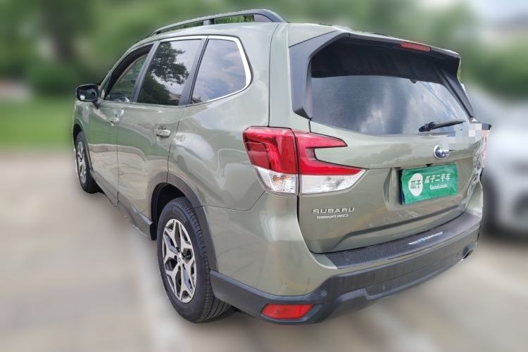 Used Subaru Forester 2019 2.0i Luxury Edition EyeSight Rear Left 45 Deg