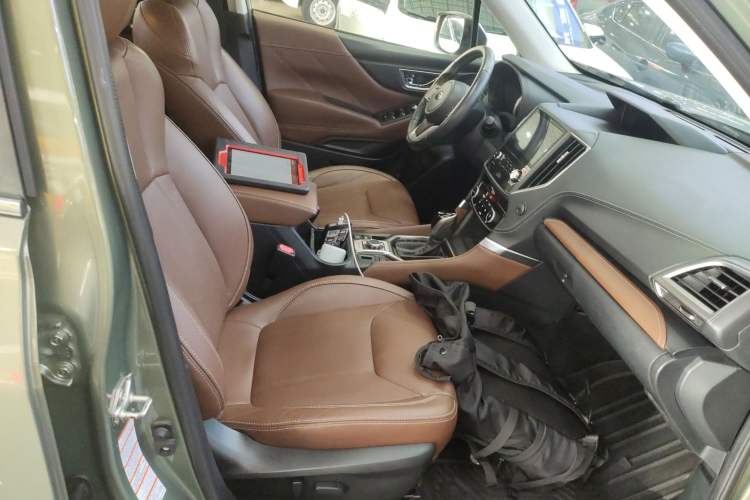 Used Subaru Forester 2019 2.0i e-Boxer Sport Edition EyeSight Right Front Seat