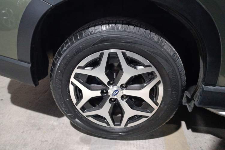 Used Subaru Forester 2019 2.0i Luxury Edition EyeSight Right Rear Wheel Hub
