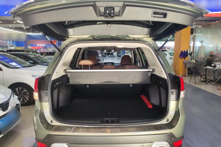 Used Subaru Forester 2019 2.0i e-Boxer Sport Edition EyeSight Trunk