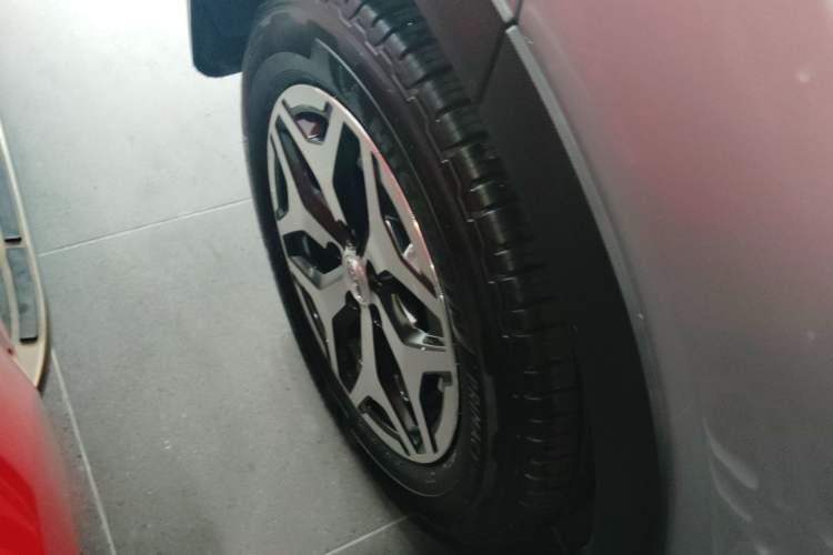 Used Subaru Forester 2019 2.0i Luxury Edition EyeSight Exterior 8