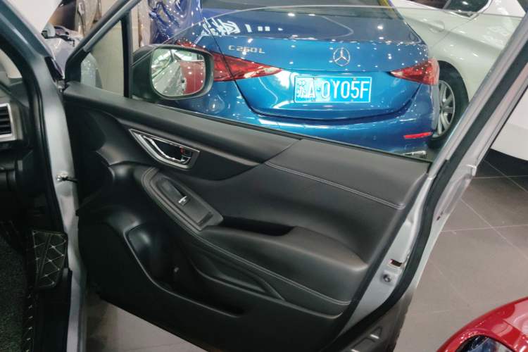 Used Subaru Forester 2019 2.0i Luxury Edition EyeSight Interior 5
