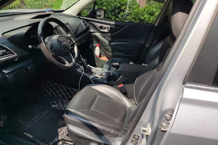 Used Subaru Forester 2019 2.0i Luxury Edition EyeSight Left Front Seat