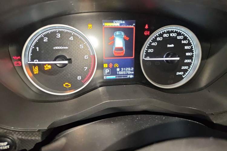 Used Subaru Forester 2019 2.0i Luxury Edition EyeSight Odometer Close Up