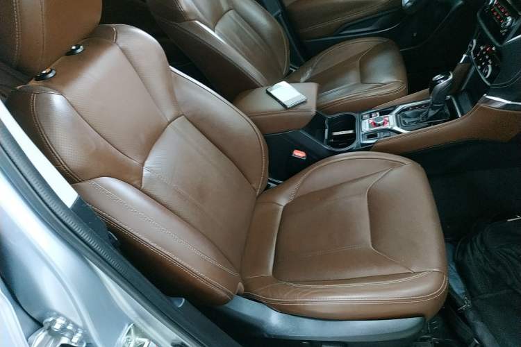 Used Subaru Forester 2019 2.0i Smart Engine Sport Edition Right Front Seat