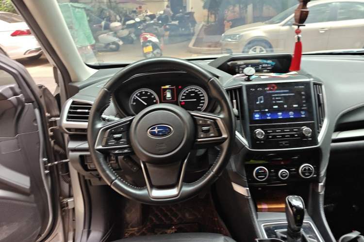 Used Subaru Forester 2019 2.0i Luxury Edition Steering Wheel